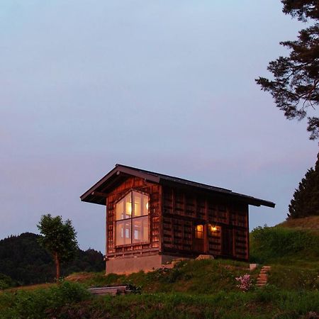 Haku 100-Year-Old Quaint Japanese Style Villa Такаяма Экстерьер фото
