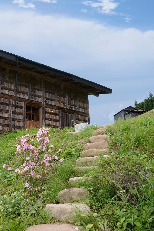 Haku 100-Year-Old Quaint Japanese Style Villa Такаяма Экстерьер фото